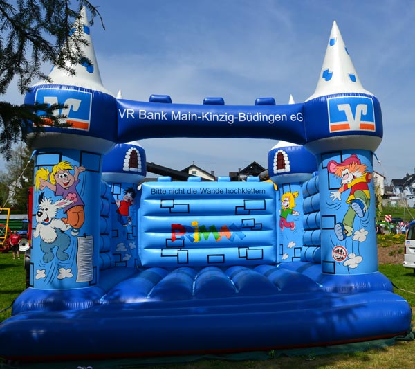 Unsere Hüpfburg für Ihr Fest - VR Bank Main-Kinzig-Büdingen eG Unsere Hüpfburg für Ihr Fest - VR Bank Main-Kinzig-Büdingen eG